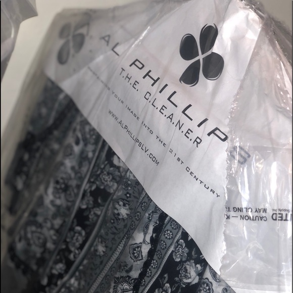 🎄 READ ME 🎄 - Picture 6 of 7